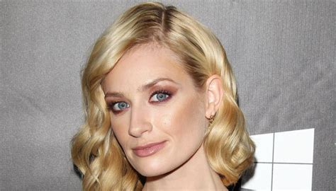 Beth Behrs Measurements: Height, Weight & More